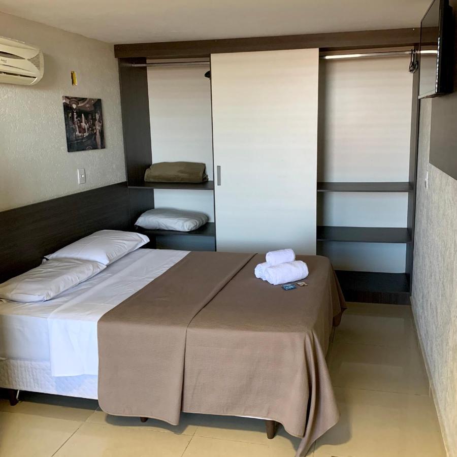 Hotel Smart Можи-Мирин Экстерьер фото