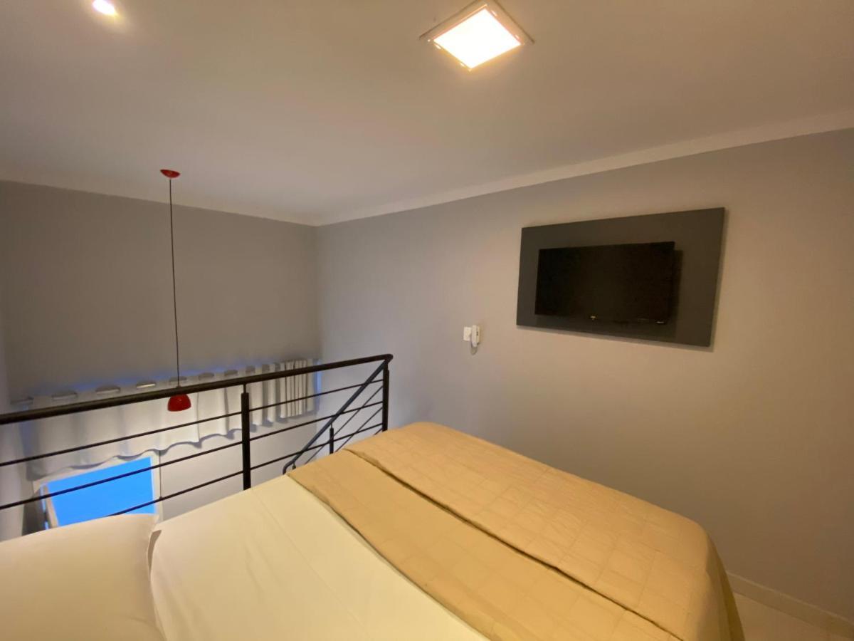 Hotel Smart Можи-Мирин Экстерьер фото