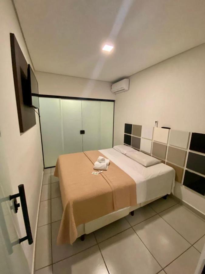 Hotel Smart Можи-Мирин Экстерьер фото