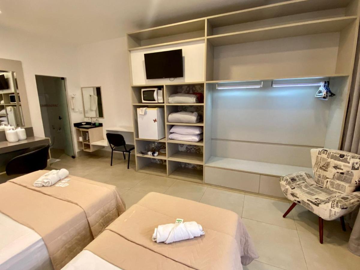 Hotel Smart Можи-Мирин Экстерьер фото