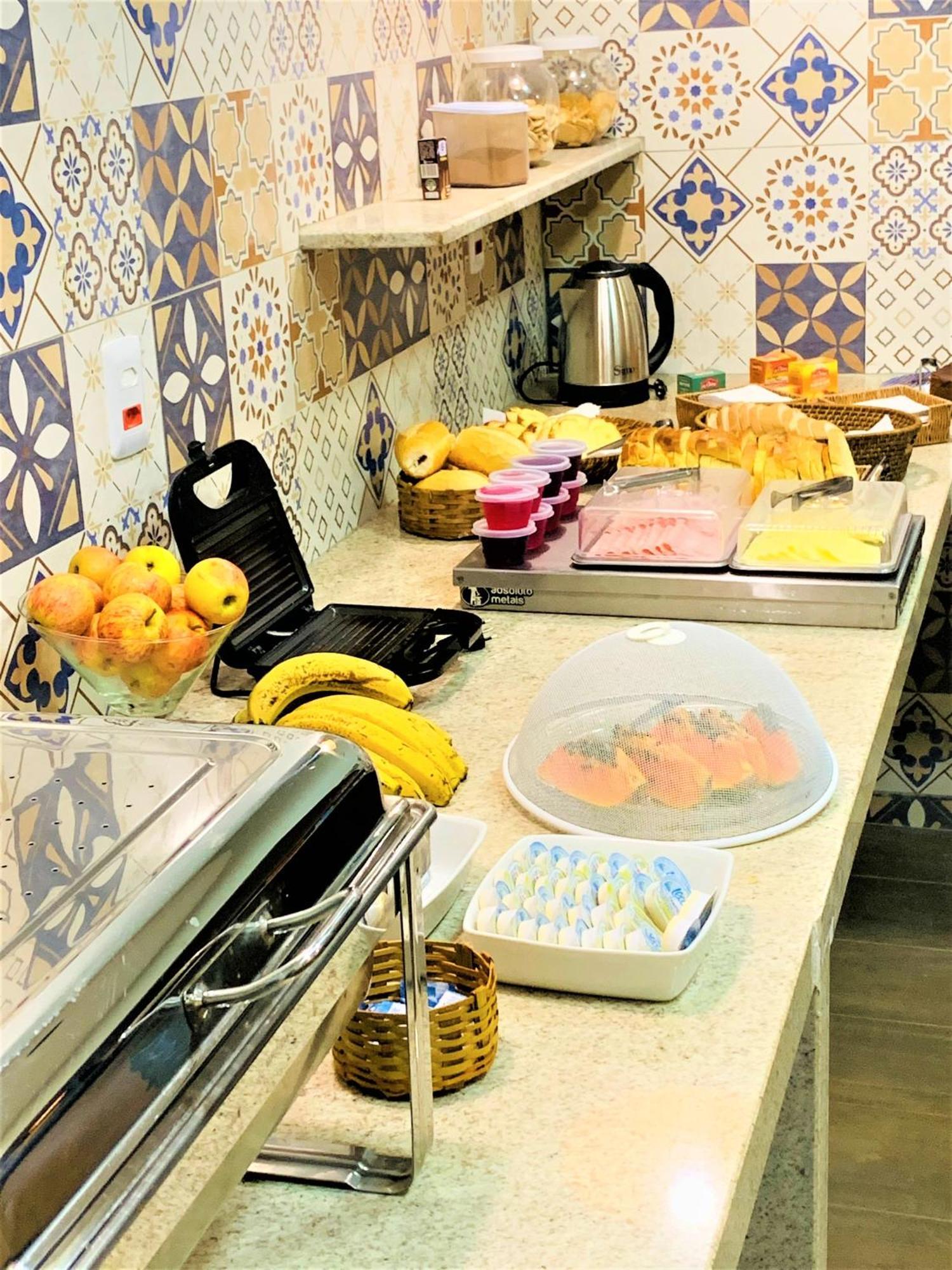 Hotel Smart Можи-Мирин Экстерьер фото
